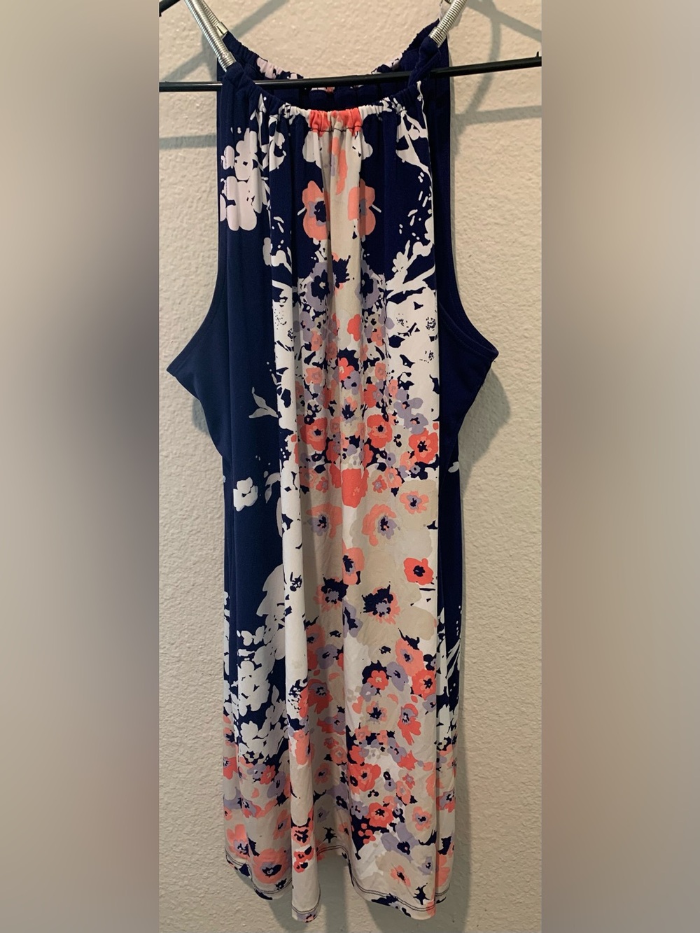 ALFANI Woman Xhilaration Navy Floral Halter Sundress READ DESCRIPTION.
